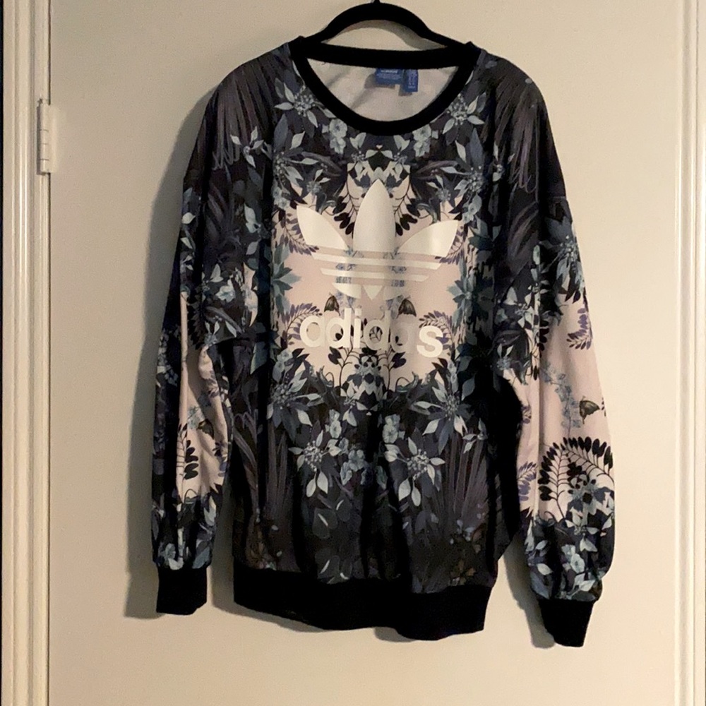 Floral Pattern Sweatshirt